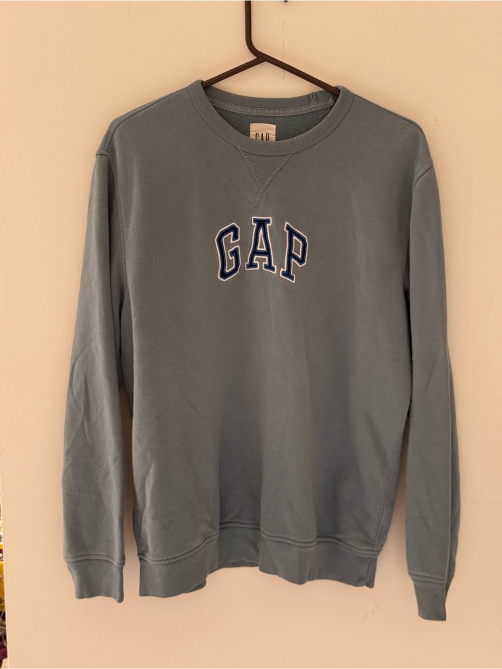 ✨3 for $20 GAP Men's Crewneck Sweatshirt in Dusty‎ Blue with Navy Logo